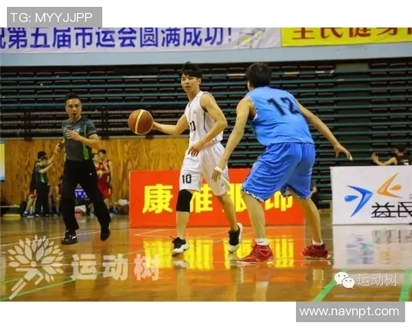 张强专访：探寻排球背后的成功秘诀与奋斗故事