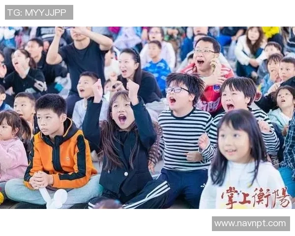 杉杉奥特莱斯足球明星盛典精彩上演球迷热情高涨共庆足球魅力