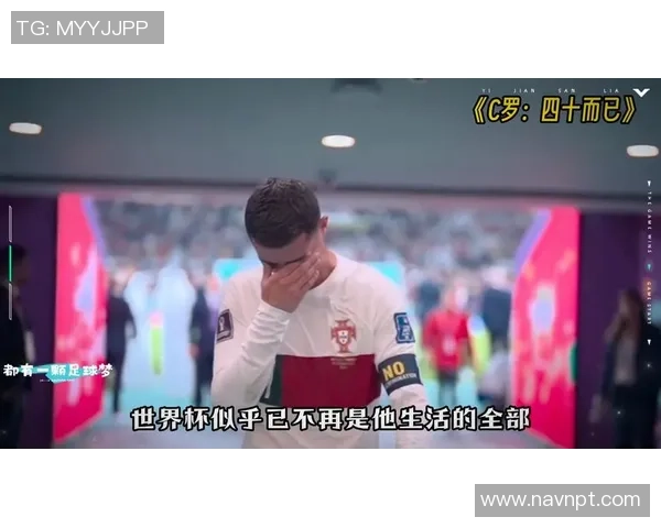 揭秘足球明星便衣身份背后的故事与传奇人生 揭秘足球明星便衣身份背后的故事与传奇人生