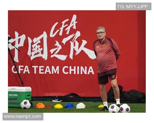 足球明星的自我陶醉与场上表现的真实反差